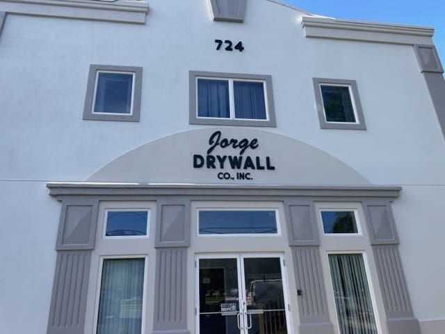 Stucco Commerical Painting